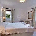 Βίλα Jardim Secreto Luz